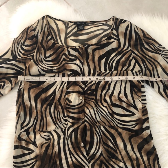 Tiger Print Sheer Blouse, size Small to Medium - Picture 7 of 8